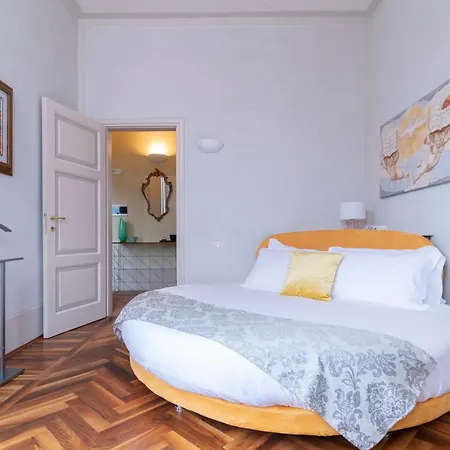 Costanza Couette-café Blevio